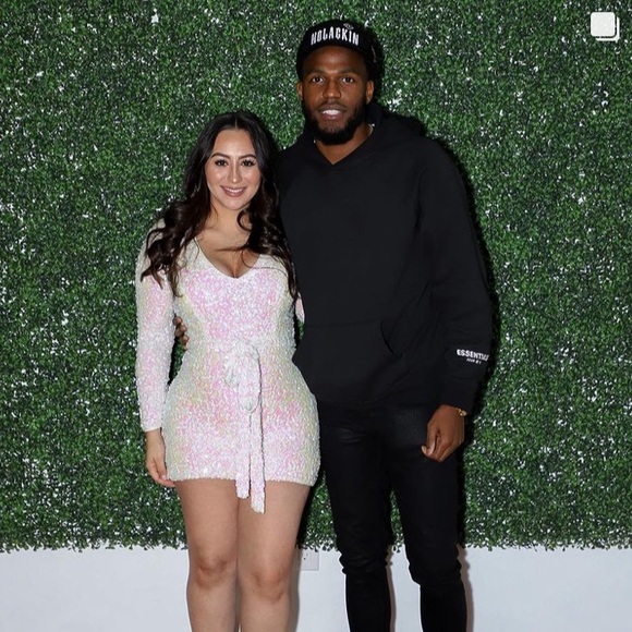 Meet Your Posher - Picture 5 of 11